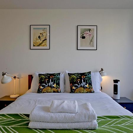 Old St Penthouse Apartment London Bagian luar foto