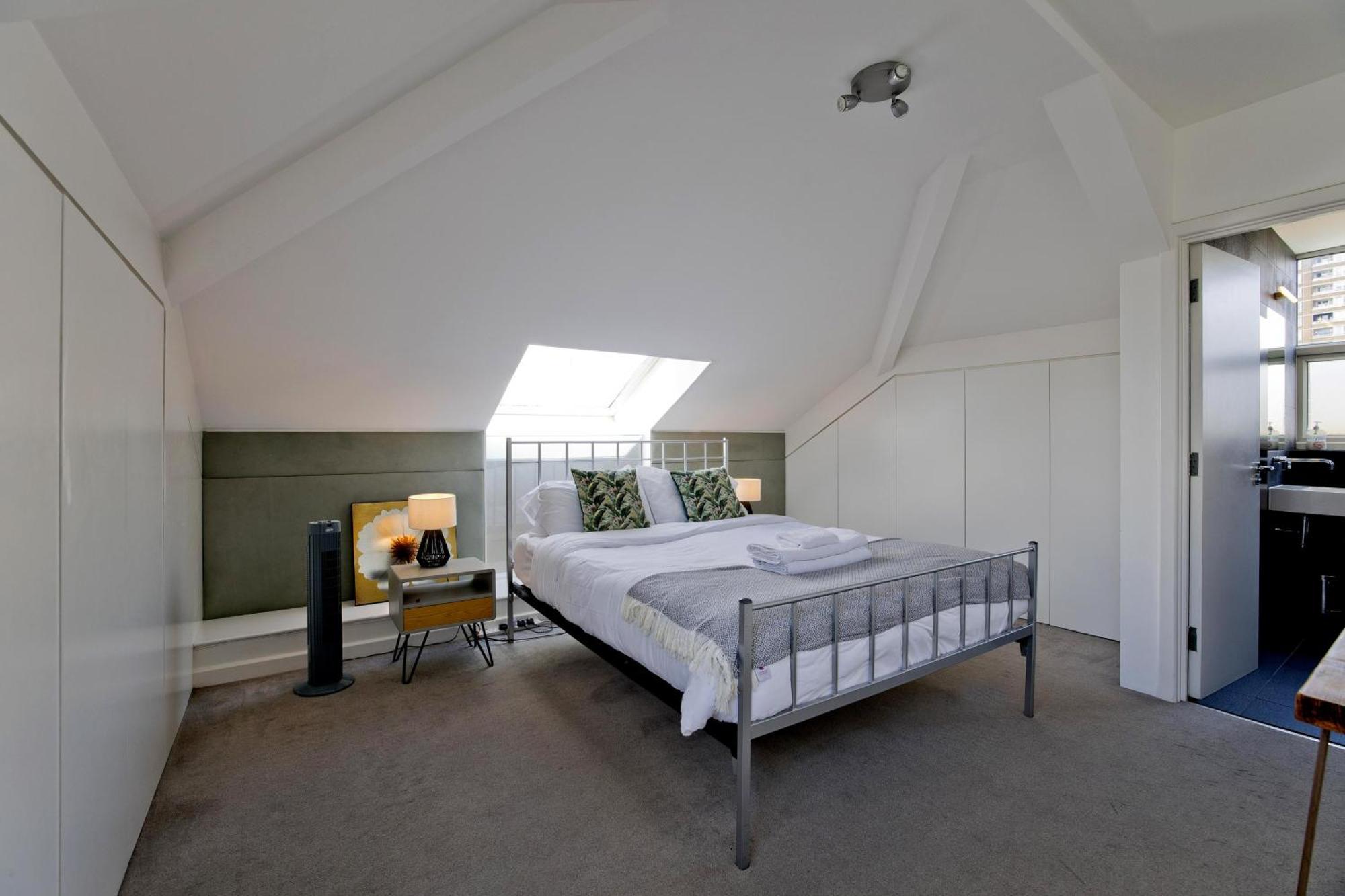 Old St Penthouse Apartment London Bagian luar foto